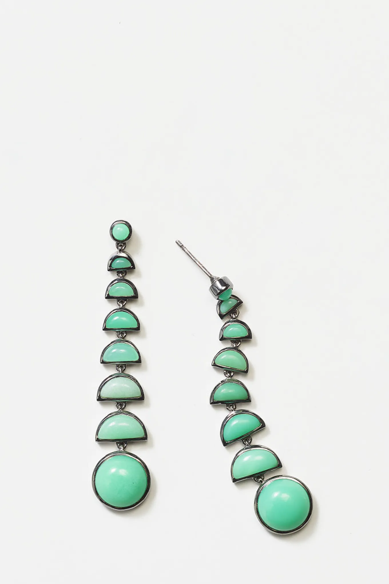 ballbearing_earrings__chr_0.webp Ballbearing Earrings - Chrysoprase