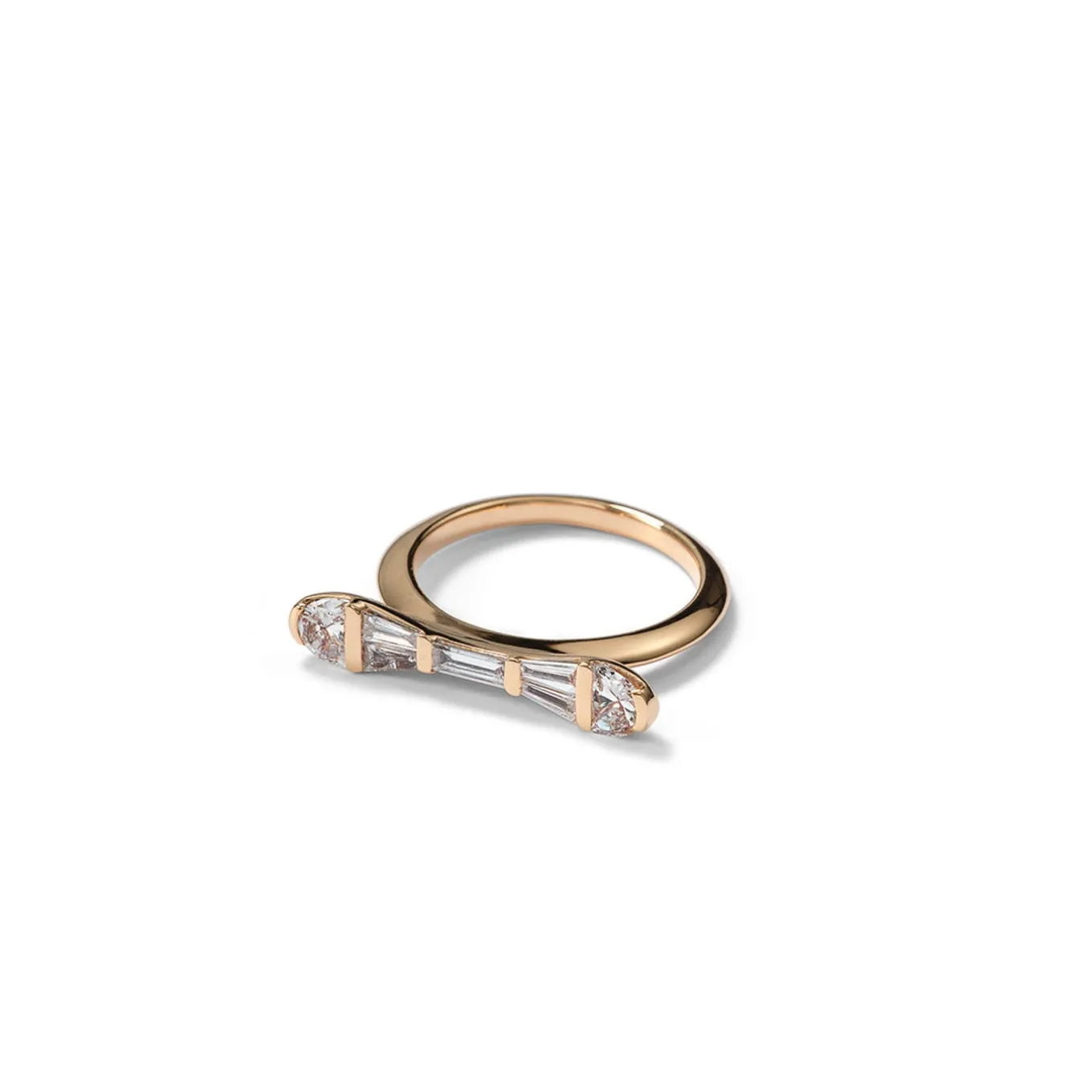 baton_ring__diamond_0.webp Baton Ring - Diamond