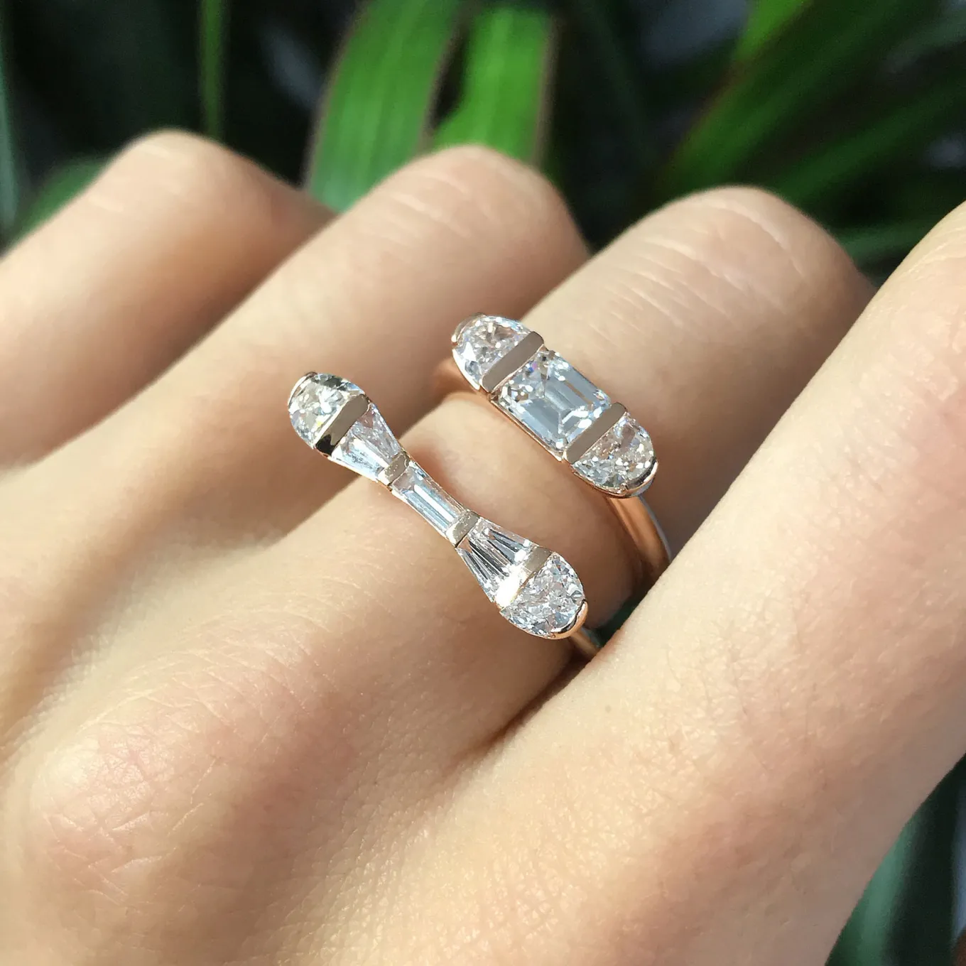 baton_ring__diamond_1.webp Baton Ring - Diamond