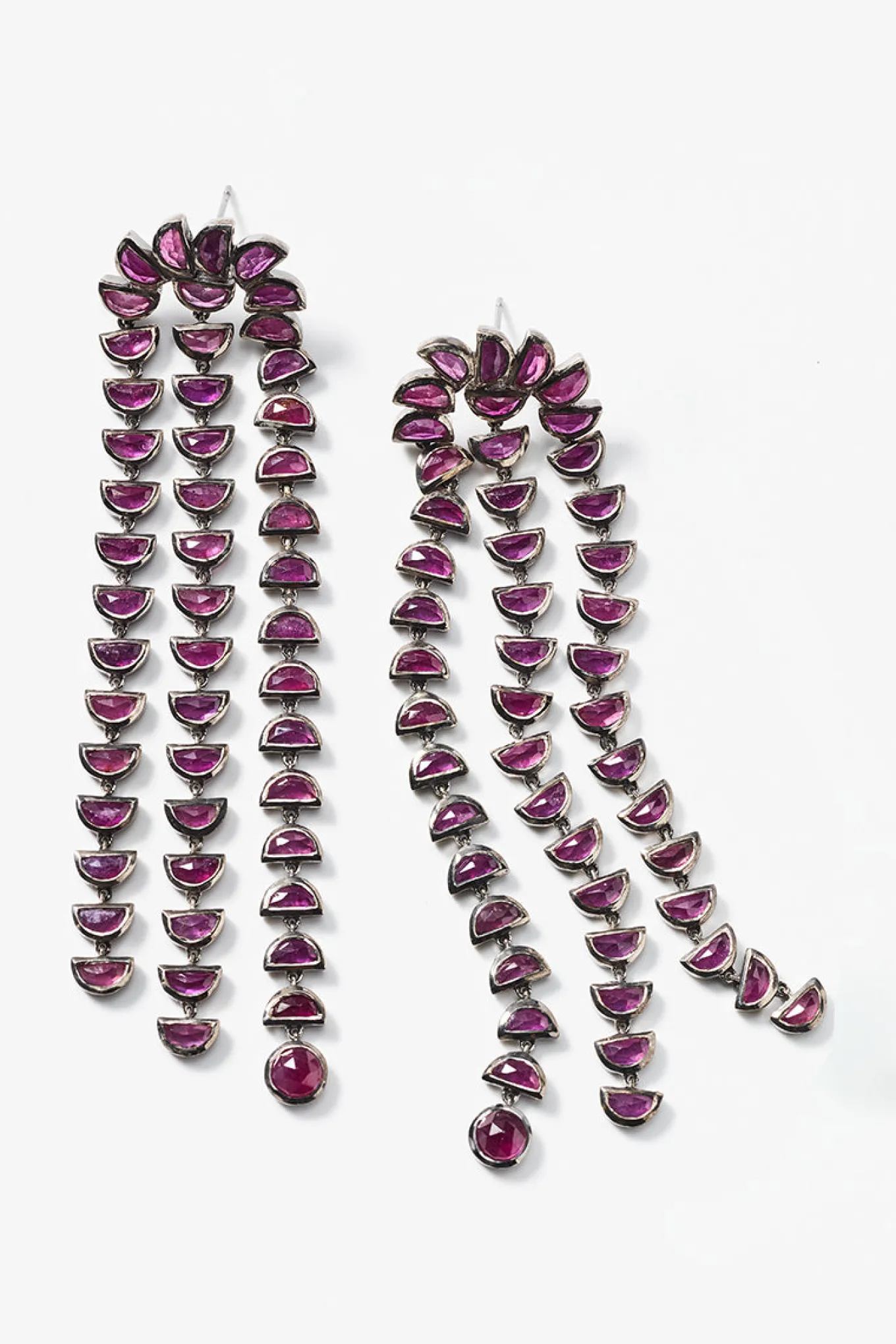boa_earrings__ruby_0.webp Boa Earrings - Ruby