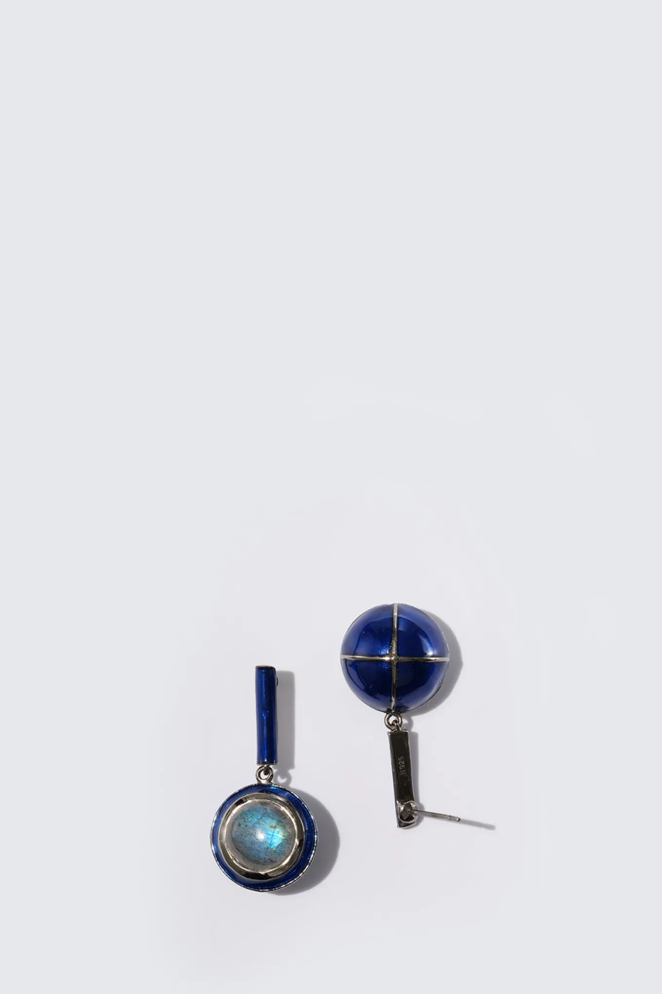 dot_lacquer_drops__labrad_1.webp Dot Lacquer Drops - Labradorite