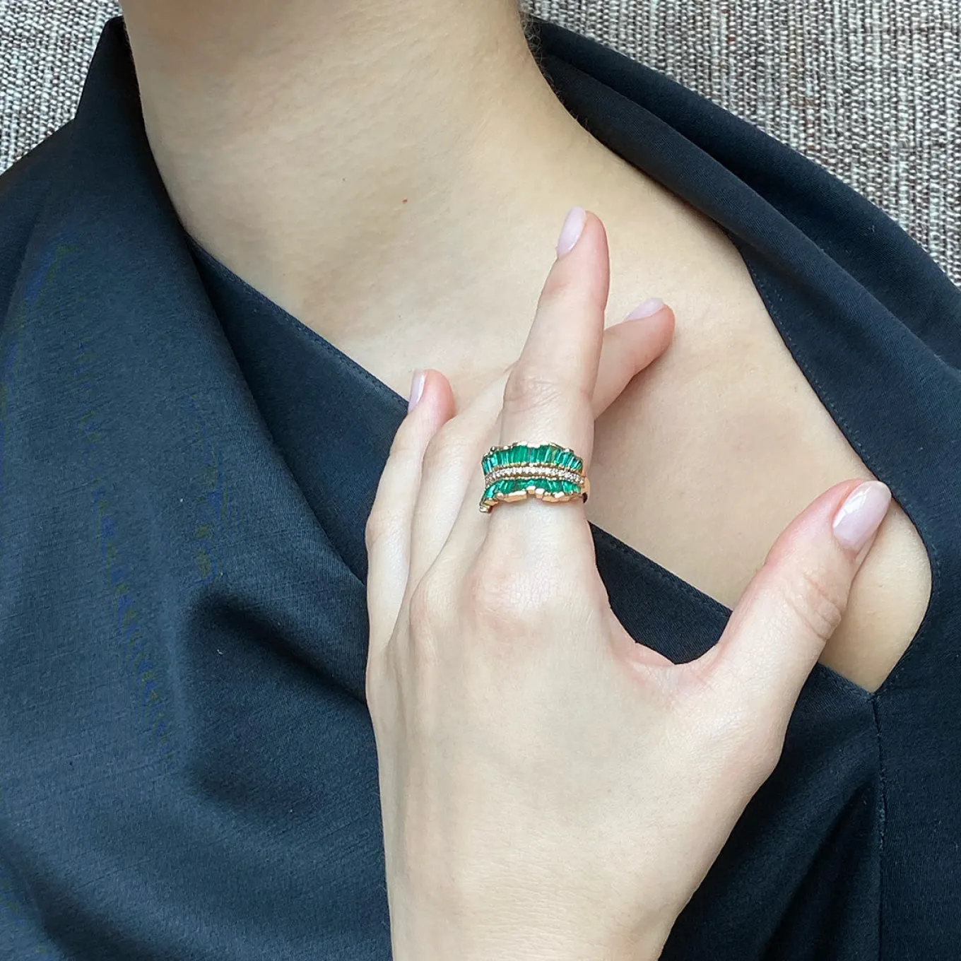 double_ruched_ribbon_ring_1.webp Double Ruched Ribbon Ring - Emerald