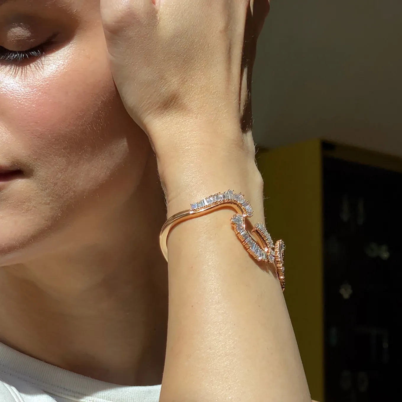 loop_and_fringe_cuff_brac_3.webp Loop and Fringe Cuff Bracelet
