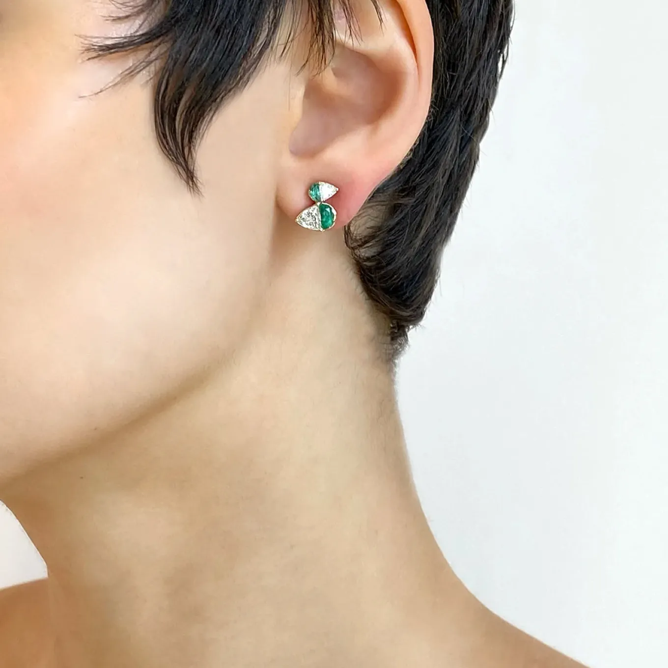mallard_studs__emerald_an_1.webp Mallard Studs - Emerald and Diamond