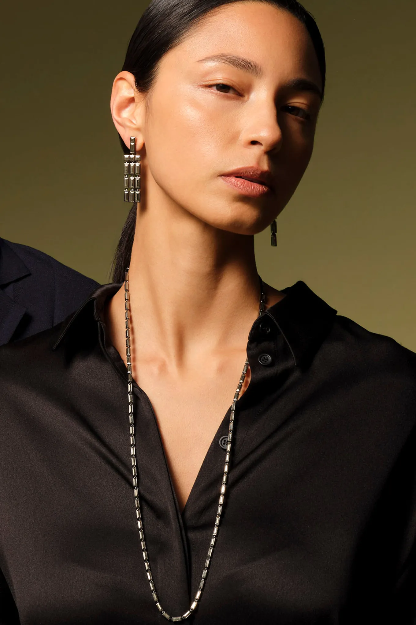 paintbrush_fringe_earring_2.webp Paintbrush Fringe Earrings - Pyrite