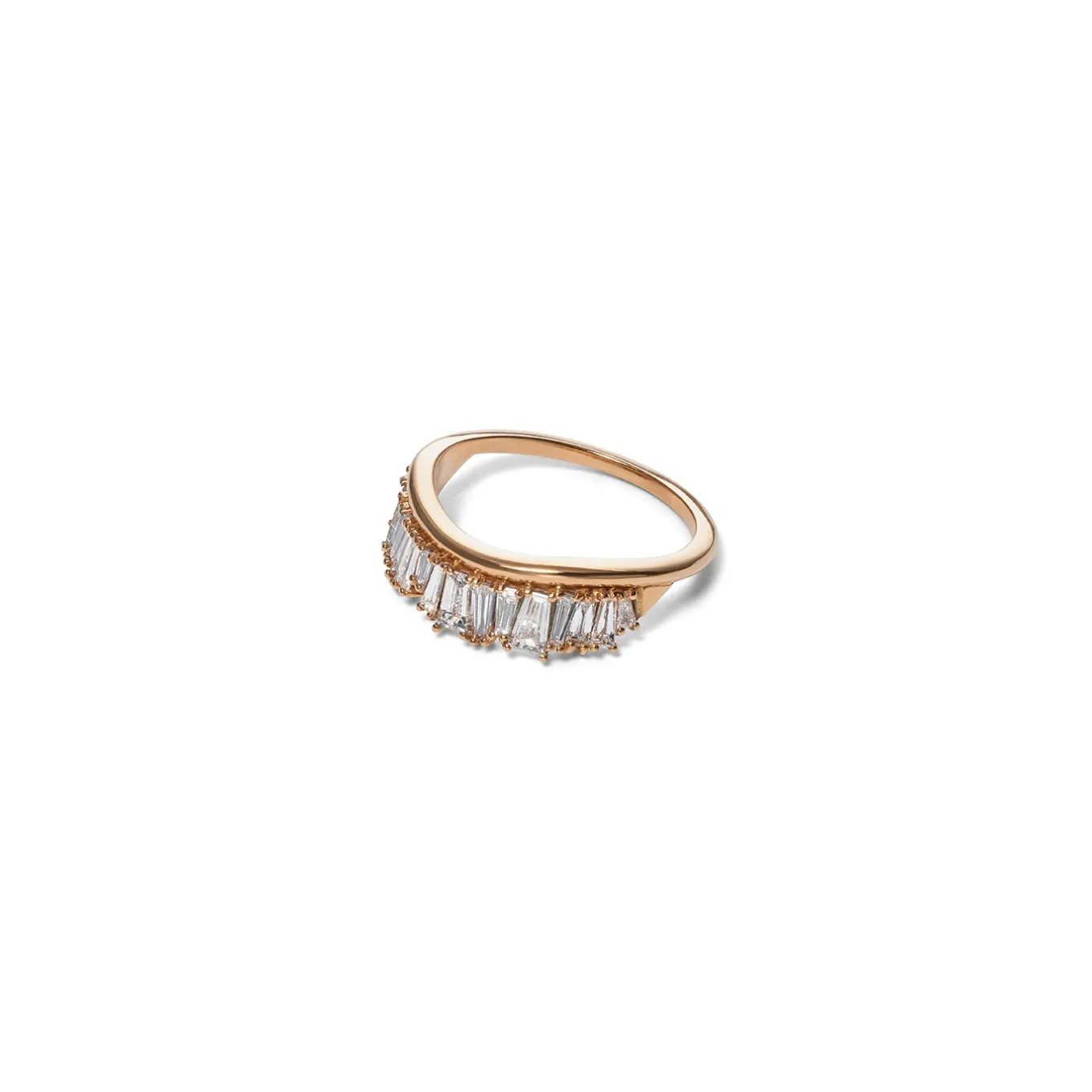 single_ruched_band_ring___0.webp Single Ruched Band Ring - Diamond