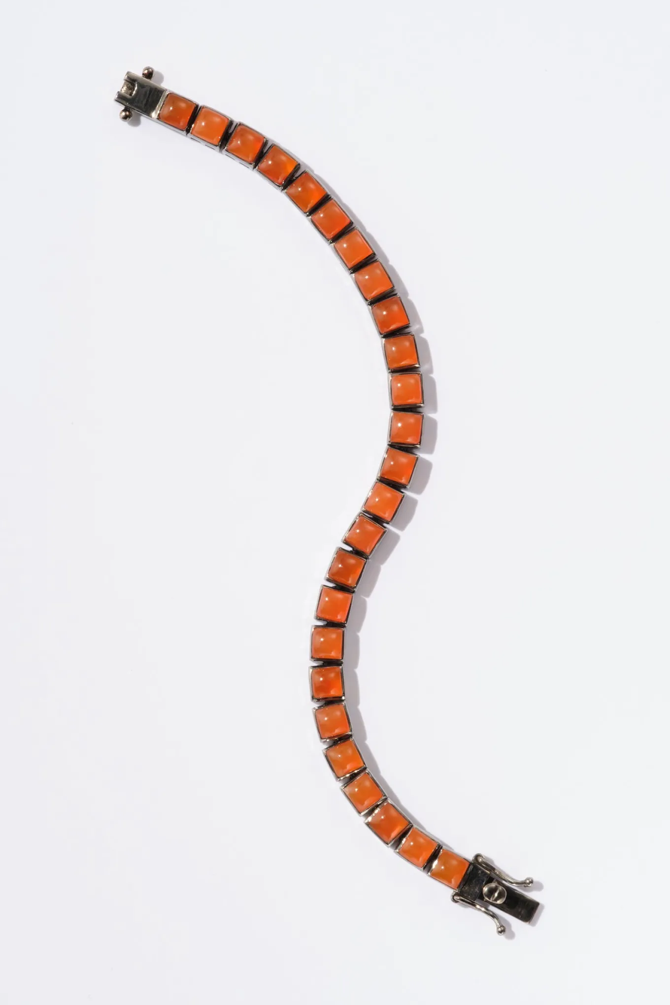 small_tile_tennis_bracele_0-4.webp Small Tile Tennis Bracelet - Carnelian
