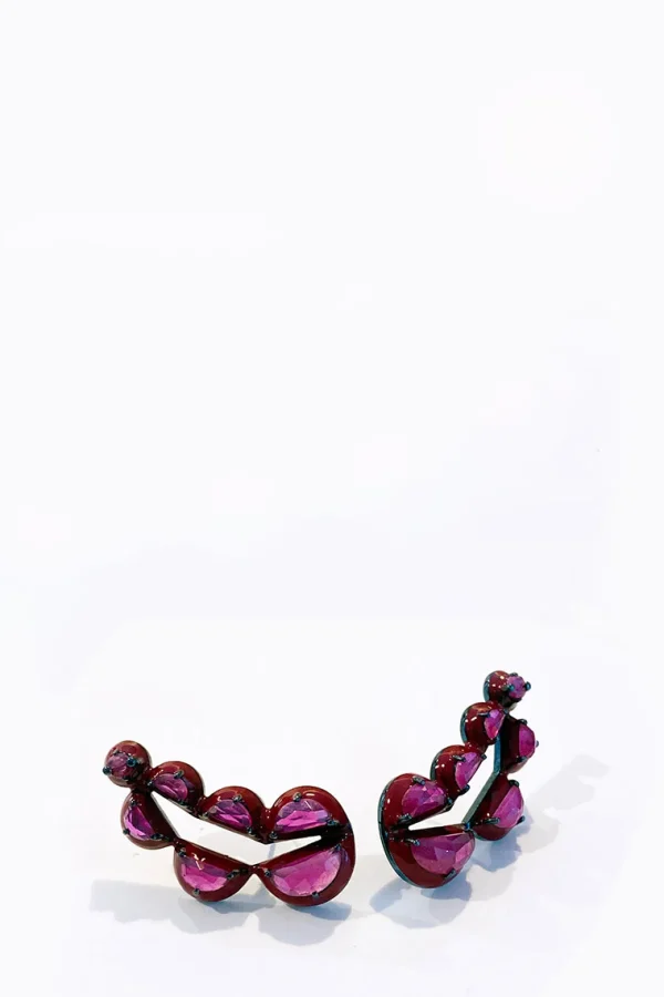 Split Pea Red Enameled Climbers - Ruby
