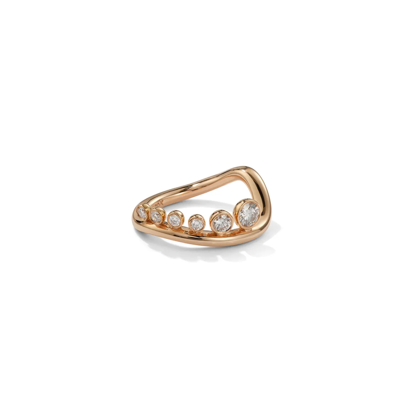 swoop_amp_graduated_dot_r_0.webp Swoop & Graduated Dot Ring - Diamond