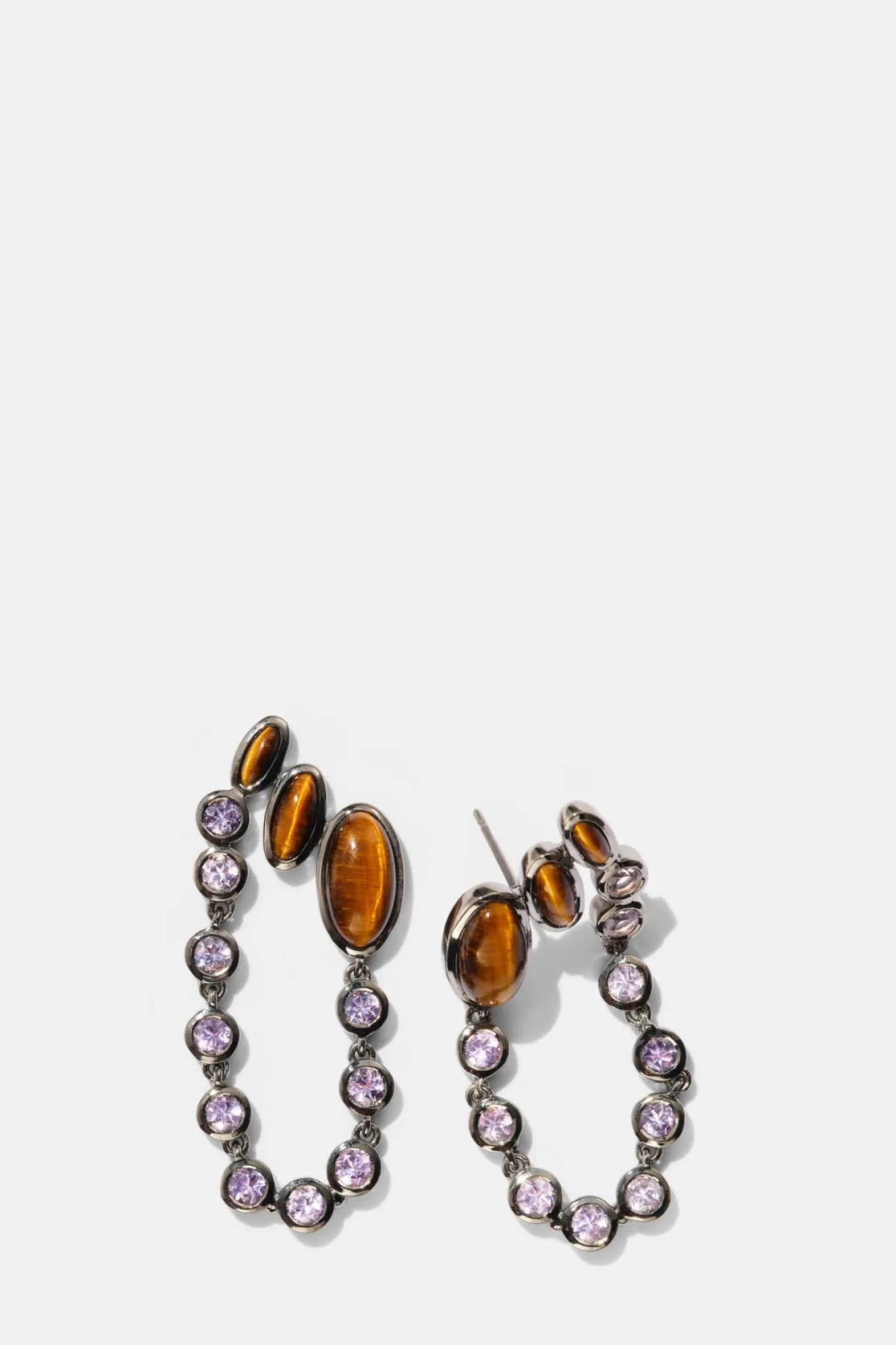 taper_amp_chain_earrings__0.webp Taper & Chain Earrings - Tiger's Eye