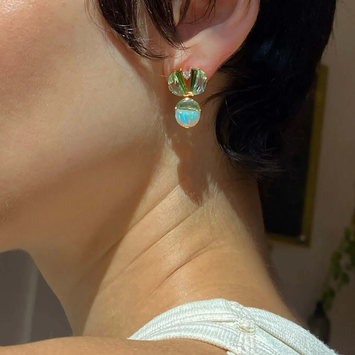 trofeo_earrings__emerald__1.webp Trofeo Earrings - Emerald Blue Tourmaline, Ethiopian Opal