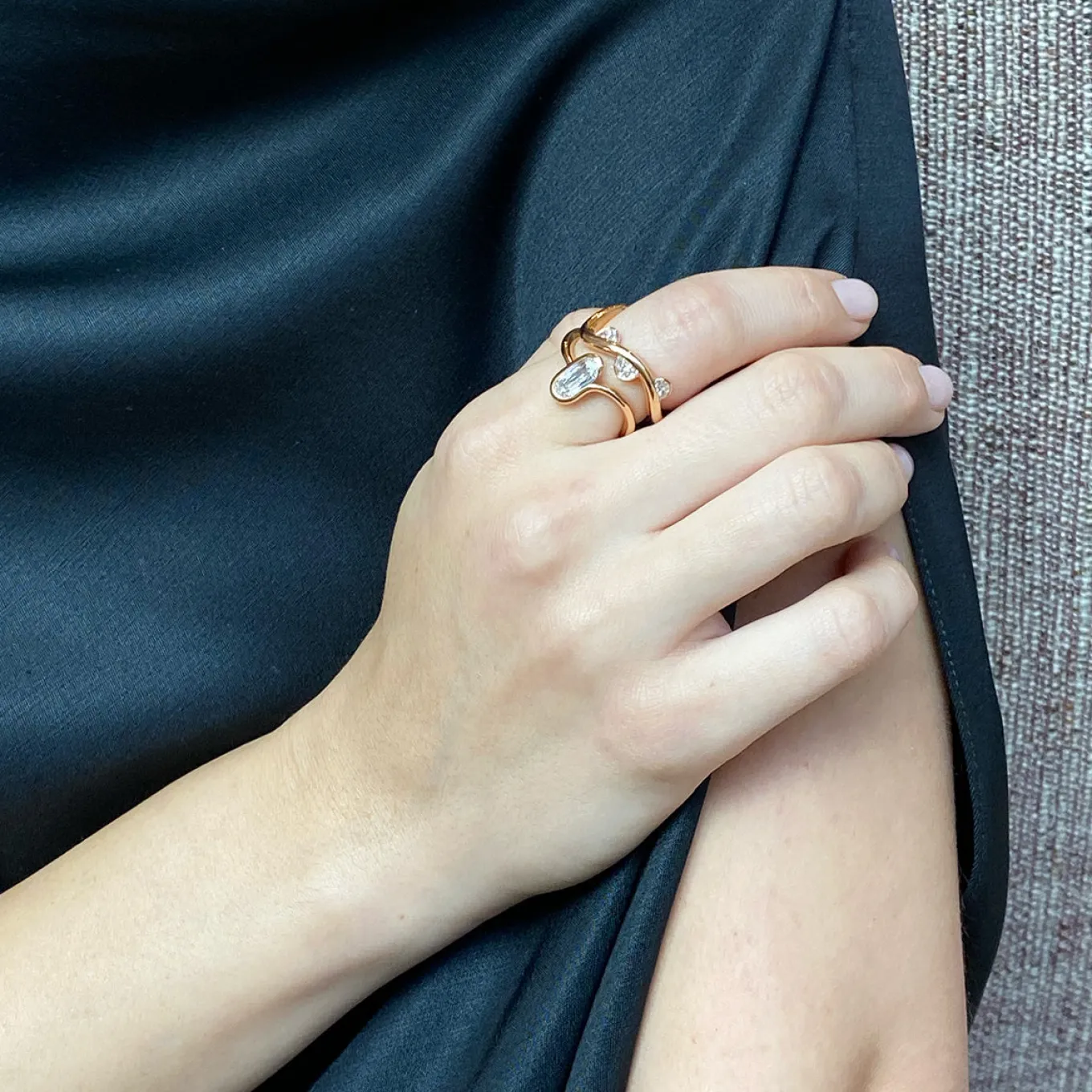twist_and_half_moon_ring__3.webp Twist and Half Moon Ring - Diamond