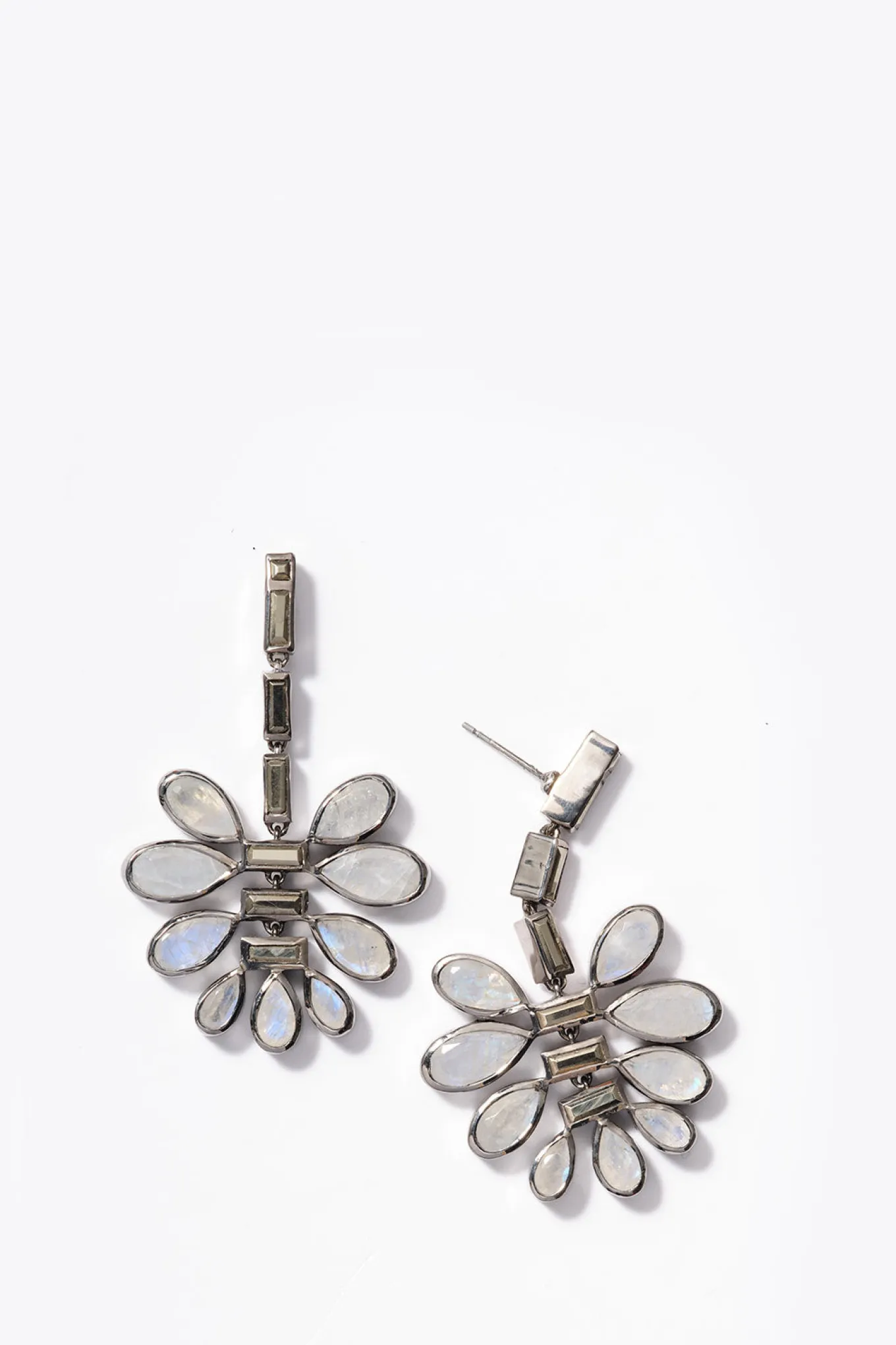 uchiwa_earrings__pyrite_a_0-1.webp Uchiwa Earrings - Pyrite & Rainbow Moonstone
