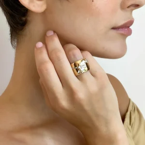 Wrapped Crocus Ring - Diamond